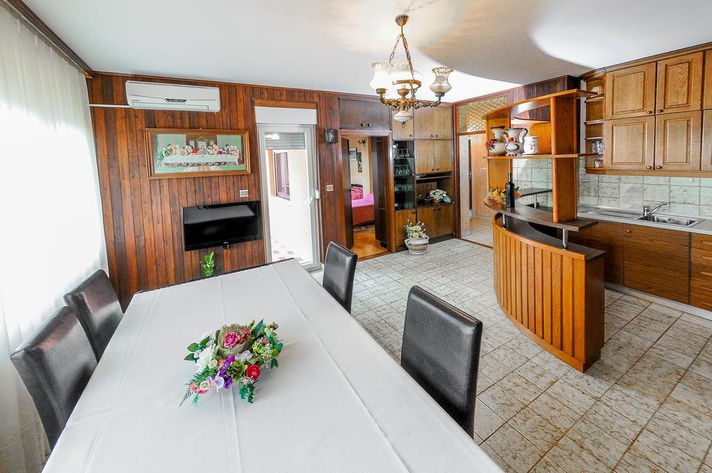 Apartments Marija Спліт Екстер'єр фото
